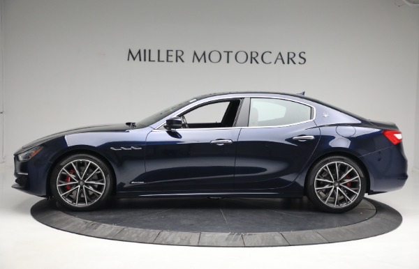 Used 2019 Maserati Ghibli S Q4 GranLusso for sale Sold at Maserati of Westport in Westport CT 06880 3