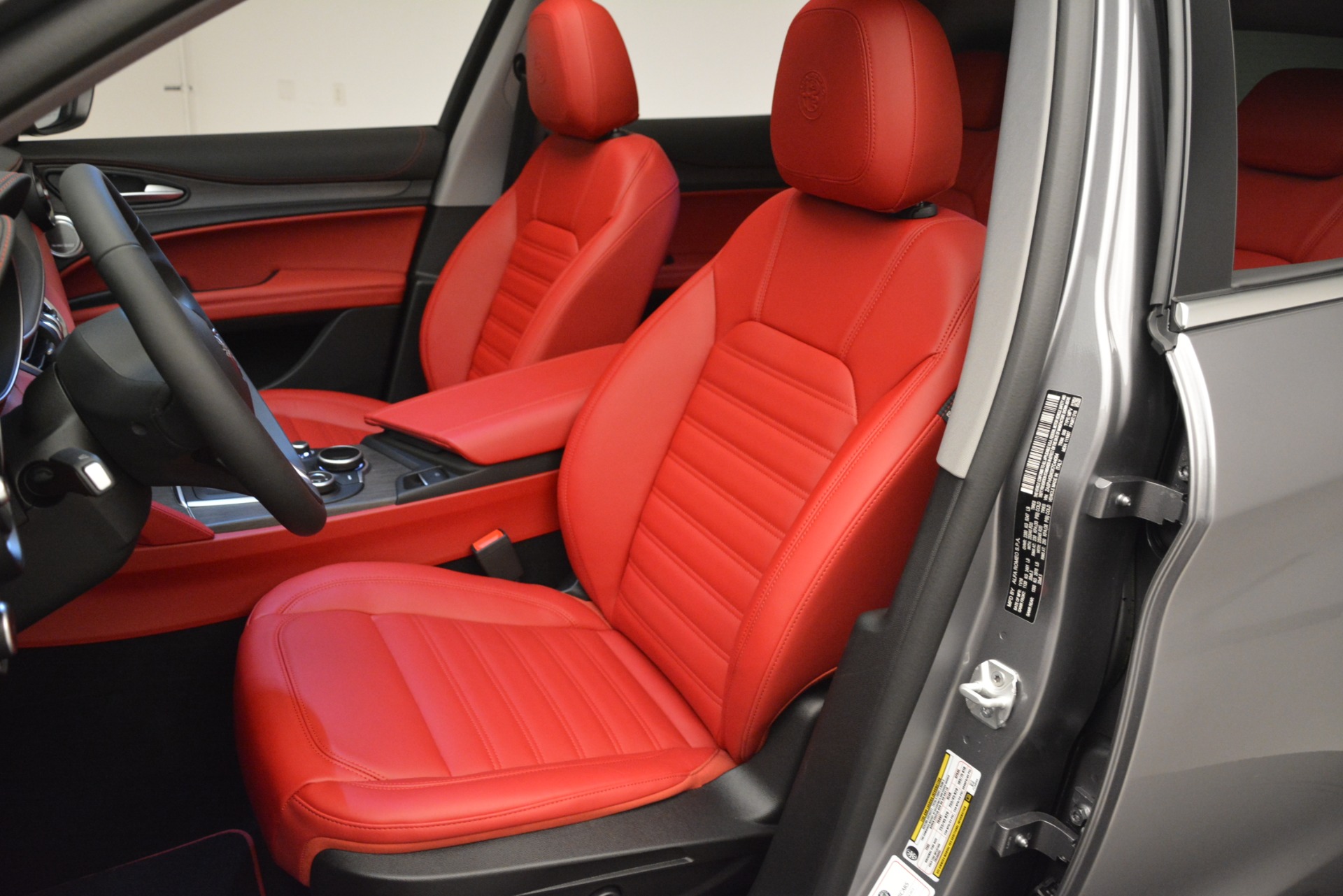 New 2019 Alfa Romeo Stelvio Ti Lusso Q4 For Sale Special Pricing