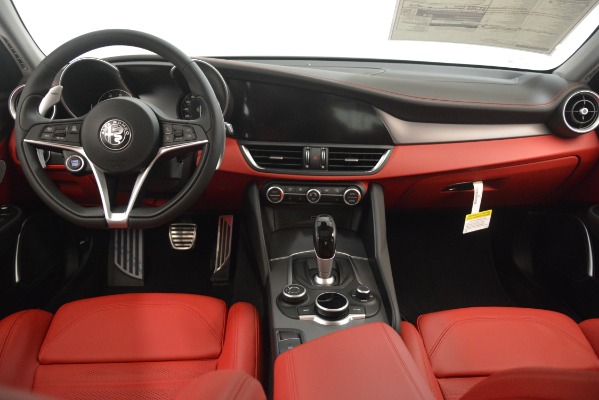 New 2019 Alfa Romeo Giulia Ti Sport Q4 for sale Sold at Maserati of Westport in Westport CT 06880 16