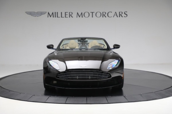 Used 2019 Aston Martin DB11 V8 for sale Sold at Maserati of Westport in Westport CT 06880 11