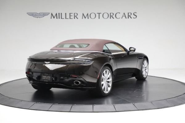 Used 2019 Aston Martin DB11 V8 for sale Sold at Maserati of Westport in Westport CT 06880 16