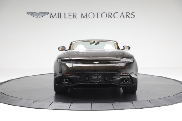 Used 2019 Aston Martin DB11 V8 for sale Sold at Maserati of Westport in Westport CT 06880 5