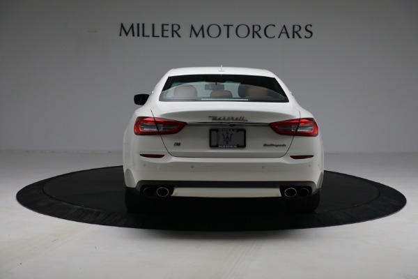 Used 2015 Maserati Quattroporte S Q4 for sale Sold at Maserati of Westport in Westport CT 06880 6