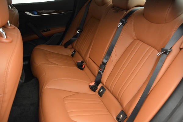 Used 2015 Maserati Ghibli S Q4 for sale Sold at Maserati of Westport in Westport CT 06880 17