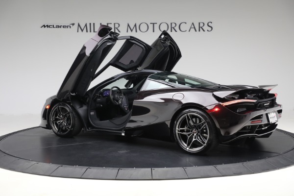 Used 2018 McLaren 720S Coupe for sale Sold at Maserati of Westport in Westport CT 06880 16