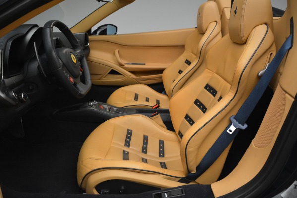 Used 2014 Ferrari 458 Spider for sale Sold at Maserati of Westport in Westport CT 06880 26