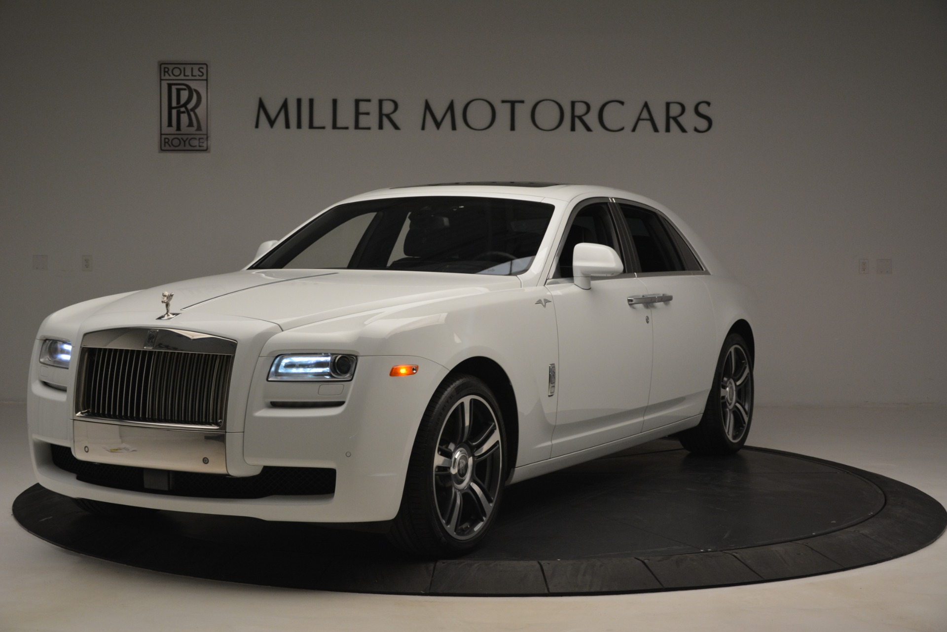 Used 2014 Rolls-Royce Ghost V-Spec for sale Sold at Maserati of Westport in Westport CT 06880 1