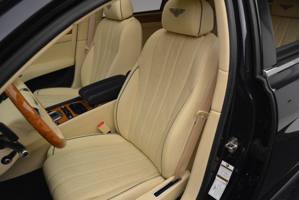 Used 2015 Bentley Flying Spur V8 for sale Sold at Maserati of Westport in Westport CT 06880 18
