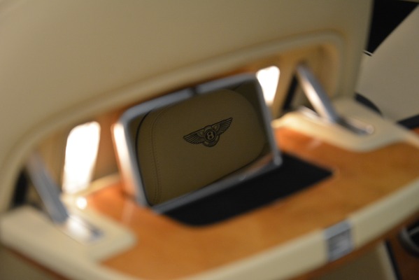Used 2015 Bentley Flying Spur V8 for sale Sold at Maserati of Westport in Westport CT 06880 27