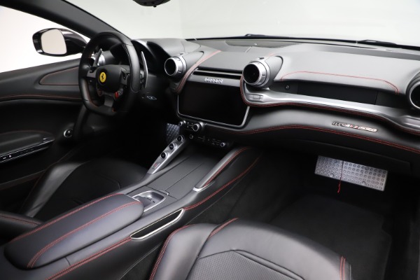 Used 2018 Ferrari GTC4Lusso for sale $209,900 at Maserati of Westport in Westport CT 06880 17