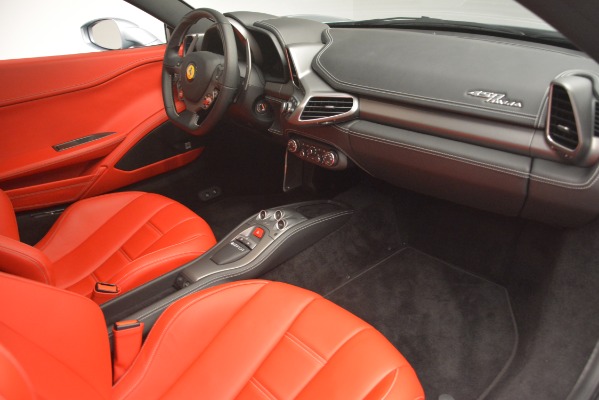 Used 2015 Ferrari 458 Italia for sale Sold at Maserati of Westport in Westport CT 06880 17