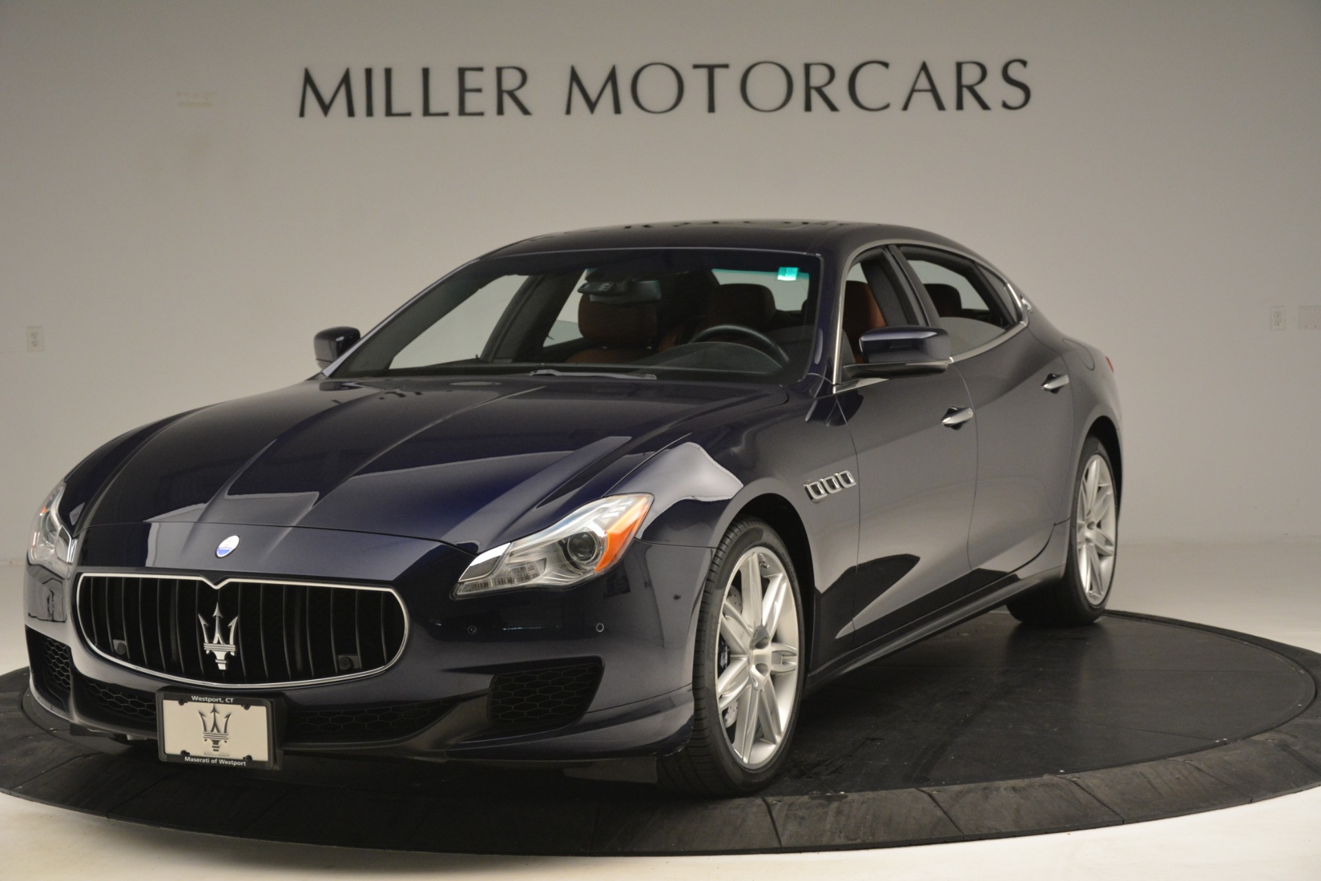 Used 2015 Maserati Quattroporte S Q4 for sale Sold at Maserati of Westport in Westport CT 06880 1