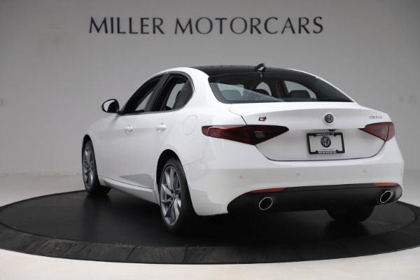 New 2019 Alfa Romeo Giulia Q4 for sale Sold at Maserati of Westport in Westport CT 06880 5