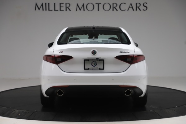 New 2019 Alfa Romeo Giulia Q4 for sale Sold at Maserati of Westport in Westport CT 06880 6