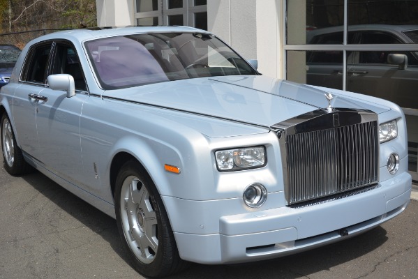 Used 2007 Rolls-Royce Phantom for sale Sold at Maserati of Westport in Westport CT 06880 11