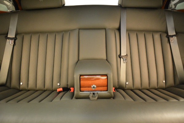 Used 2007 Rolls-Royce Phantom for sale Sold at Maserati of Westport in Westport CT 06880 24