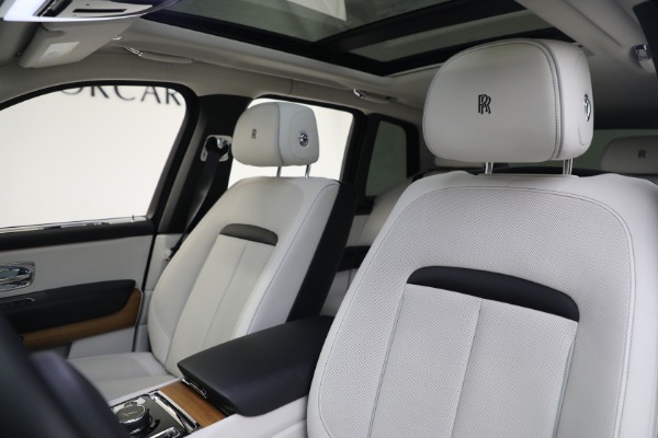Used 2019 Rolls-Royce Cullinan for sale $329,900 at Maserati of Westport in Westport CT 06880 14