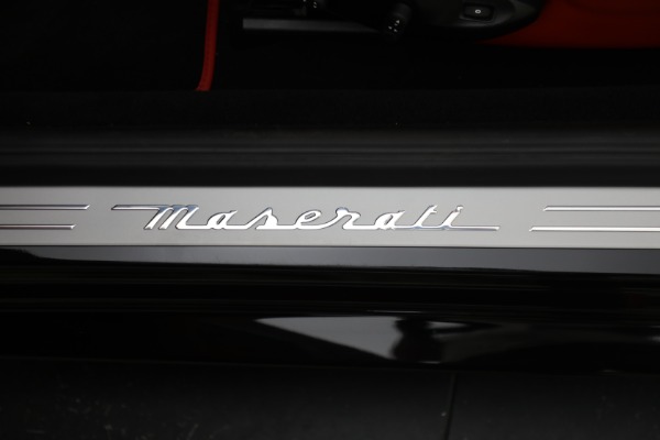 Used 2018 Maserati GranTurismo Sport Convertible for sale Sold at Maserati of Westport in Westport CT 06880 28