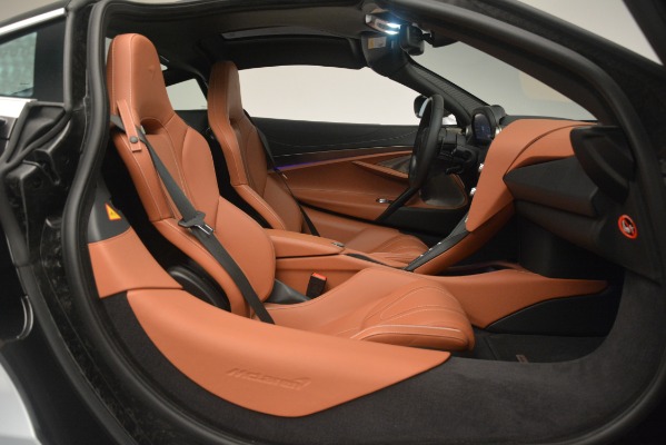 Used 2018 McLaren 720S Coupe for sale Sold at Maserati of Westport in Westport CT 06880 19