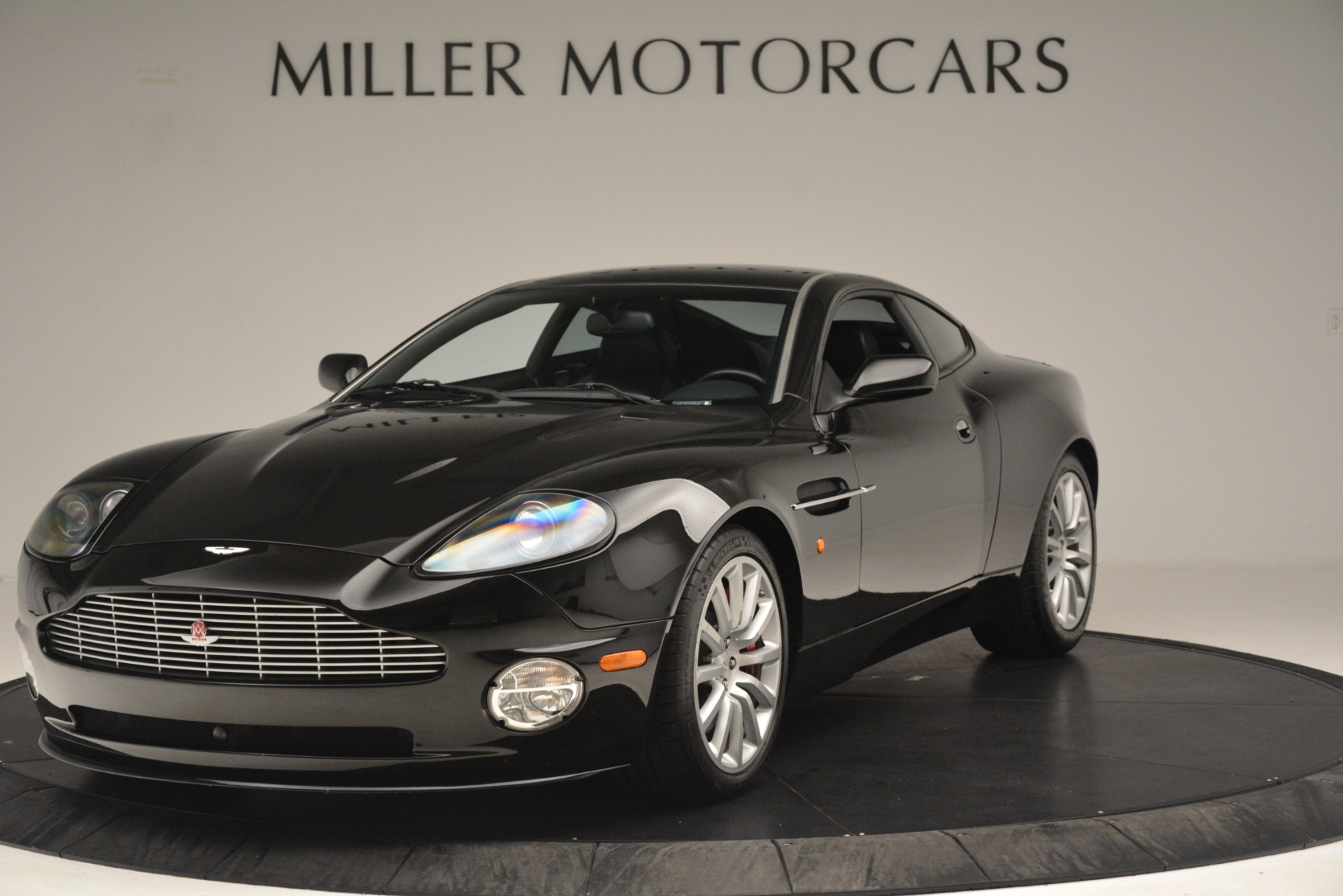 Used 2004 Aston Martin V12 Vanquish for sale Sold at Maserati of Westport in Westport CT 06880 1