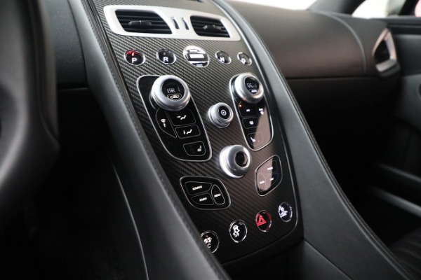Used 2019 Aston Martin Vanquish Zagato Shooting Brake for sale $699,900 at Maserati of Westport in Westport CT 06880 26