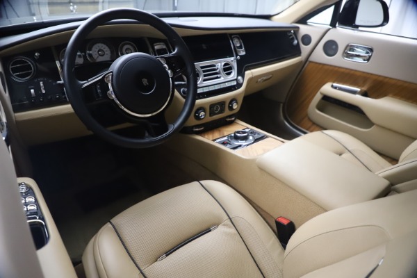 Used 2015 Rolls-Royce Wraith for sale Sold at Maserati of Westport in Westport CT 06880 19