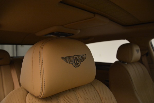 Used 2016 Bentley Flying Spur V8 for sale $93,900 at Maserati of Westport in Westport CT 06880 24