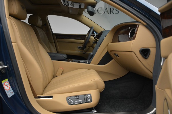 Used 2016 Bentley Flying Spur V8 for sale $93,900 at Maserati of Westport in Westport CT 06880 28