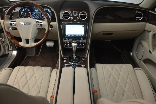 Used 2016 Bentley Flying Spur W12 for sale Sold at Maserati of Westport in Westport CT 06880 25