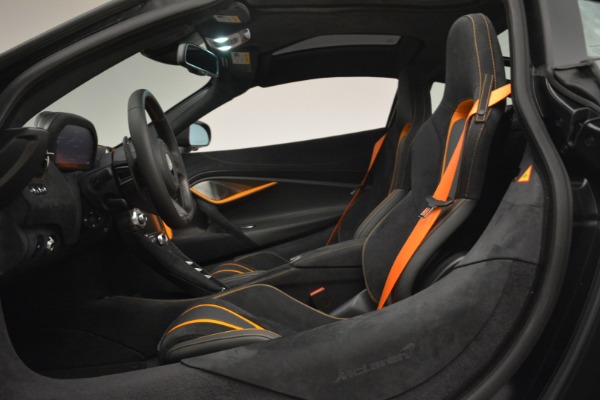 Used 2018 McLaren 720S Coupe for sale Sold at Maserati of Westport in Westport CT 06880 16