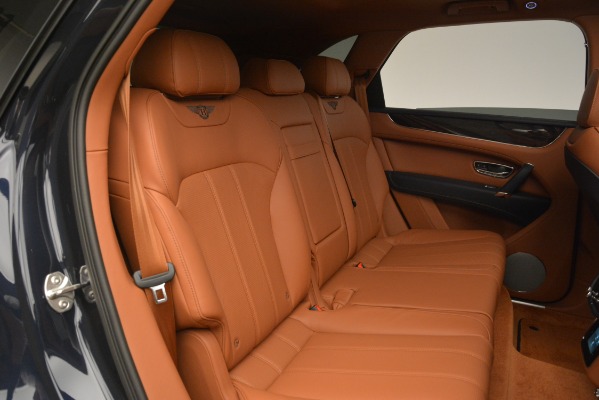 Used 2019 Bentley Bentayga V8 for sale Sold at Maserati of Westport in Westport CT 06880 26