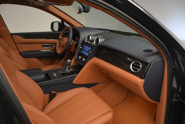 Used 2019 Bentley Bentayga V8 for sale Sold at Maserati of Westport in Westport CT 06880 28