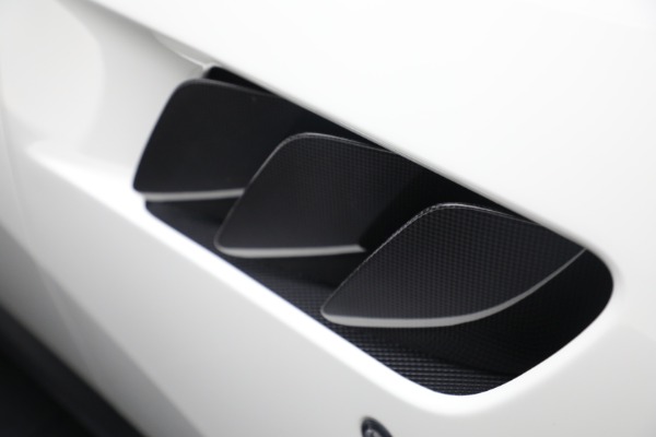 Used 2018 Ferrari GTC4Lusso for sale Sold at Maserati of Westport in Westport CT 06880 22