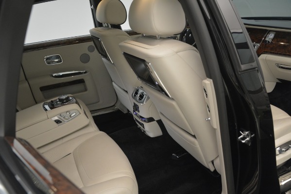 Used 2016 Rolls-Royce Ghost for sale Sold at Maserati of Westport in Westport CT 06880 19