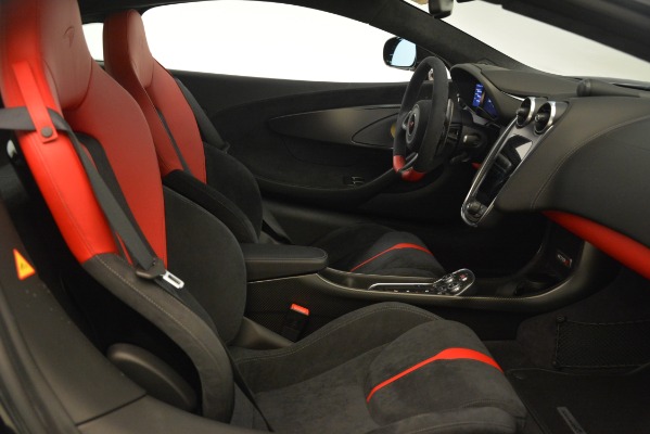 Used 2016 McLaren 570S Coupe for sale Sold at Maserati of Westport in Westport CT 06880 17