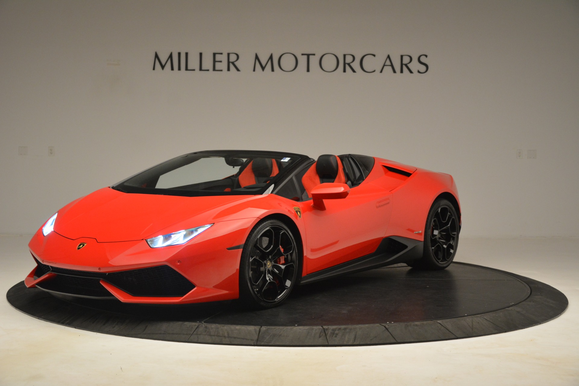 Used 2017 Lamborghini Huracan LP 610-4 Spyder for sale Sold at Maserati of Westport in Westport CT 06880 1