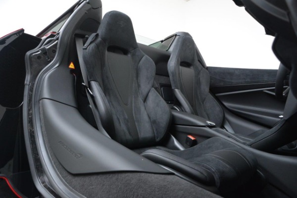 Used 0 for sale Sold at Maserati of Westport in Westport CT 06880 25