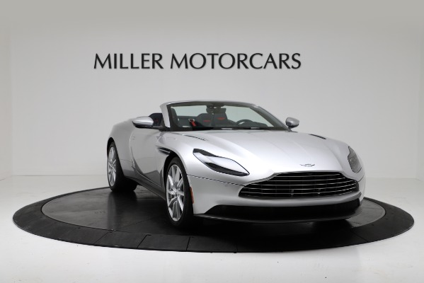 Used 2019 Aston Martin DB11 Volante for sale $209,990 at Maserati of Westport in Westport CT 06880 11
