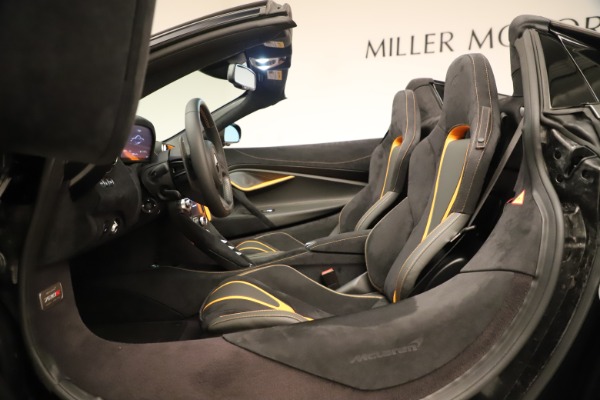 Used 2020 McLaren 720S Spider Performance for sale Sold at Maserati of Westport in Westport CT 06880 28