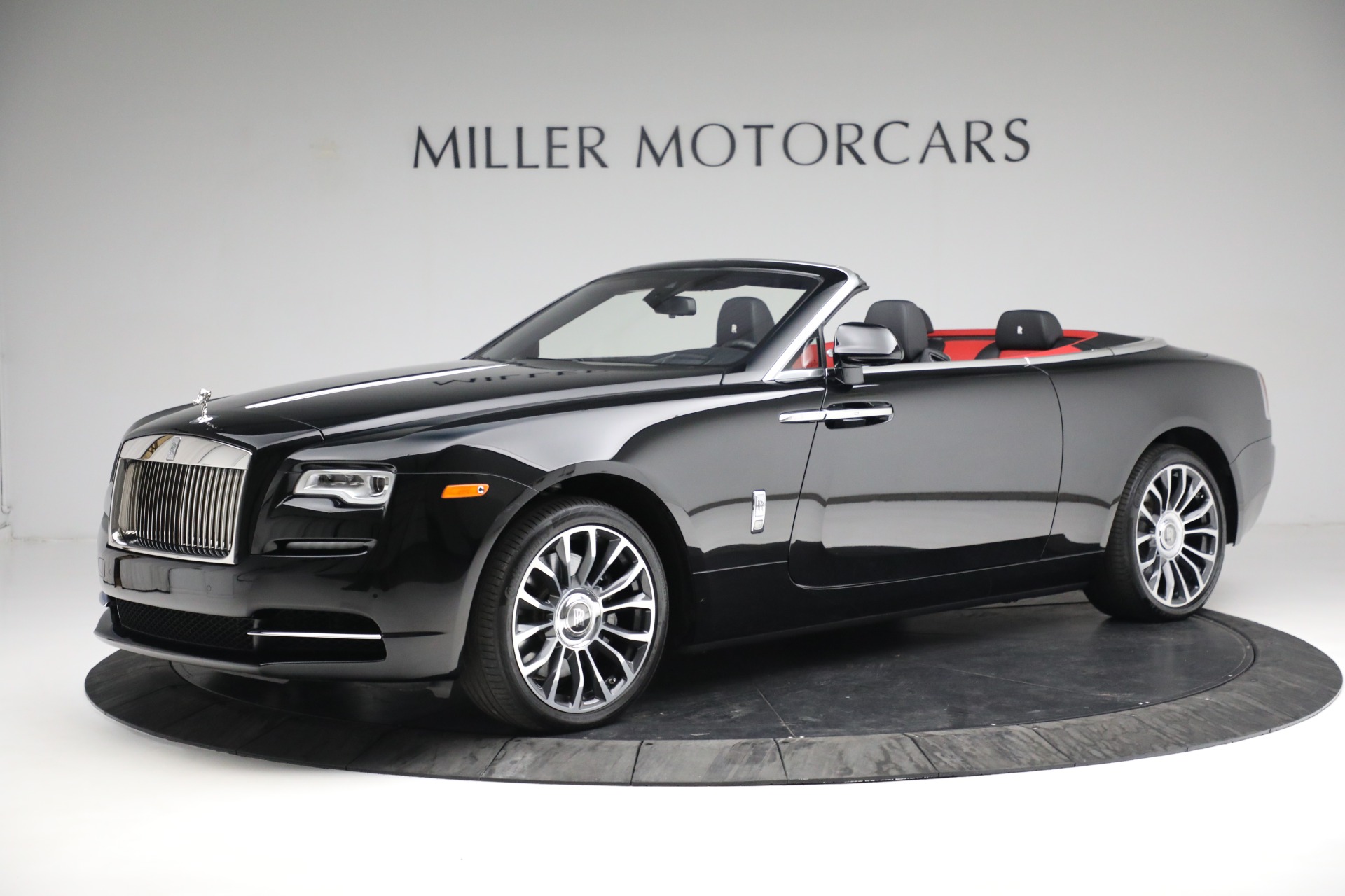 Used 2019 Rolls-Royce Dawn for sale Sold at Maserati of Westport in Westport CT 06880 1