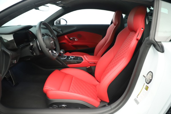 Used 2018 Audi R8 5.2 quattro V10 Plus for sale Sold at Maserati of Westport in Westport CT 06880 15