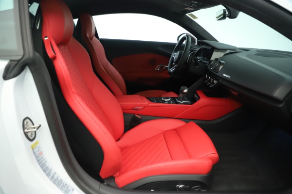 Used 2018 Audi R8 5.2 quattro V10 Plus for sale Sold at Maserati of Westport in Westport CT 06880 19