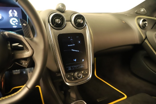Used 2017 McLaren 570S for sale $167,900 at Maserati of Westport in Westport CT 06880 18