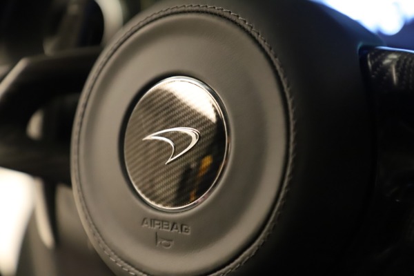 Used 2017 McLaren 570S for sale $167,900 at Maserati of Westport in Westport CT 06880 20