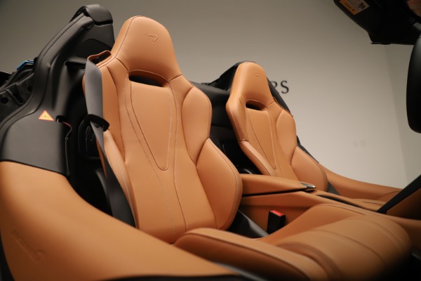 New 2020 McLaren 720S SPIDER Convertible for sale Sold at Maserati of Westport in Westport CT 06880 23