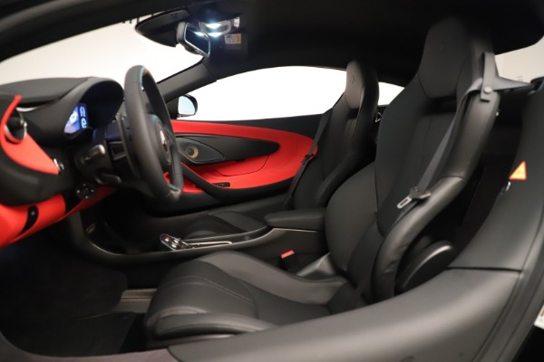 New 2019 McLaren 600LT Coupe for sale $278,790 at Maserati of Westport in Westport CT 06880 21
