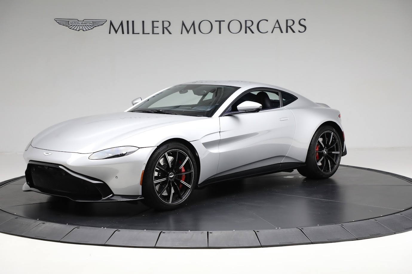 Used 2020 Aston Martin Vantage Coupe for sale $94,900 at Maserati of Westport in Westport CT 06880 1