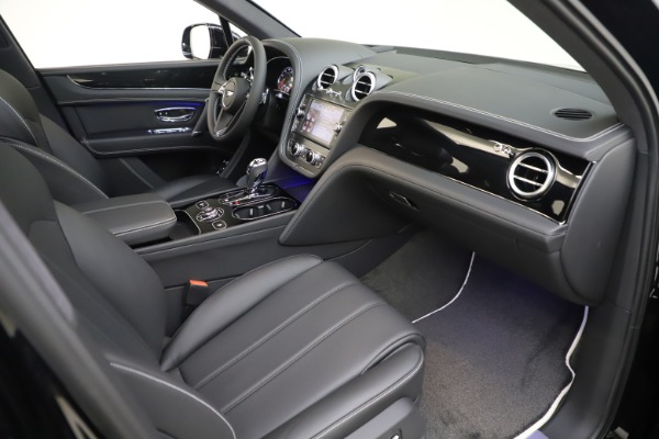 New 2020 Bentley Bentayga V8 for sale Sold at Maserati of Westport in Westport CT 06880 27