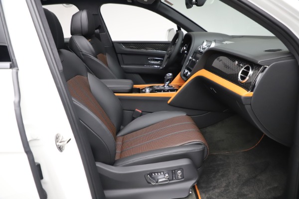 Used 2020 Bentley Bentayga V8 Design Series for sale Call for price at Maserati of Westport in Westport CT 06880 28