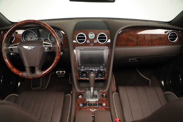 Used 2015 Bentley Flying Spur V8 for sale Sold at Maserati of Westport in Westport CT 06880 23